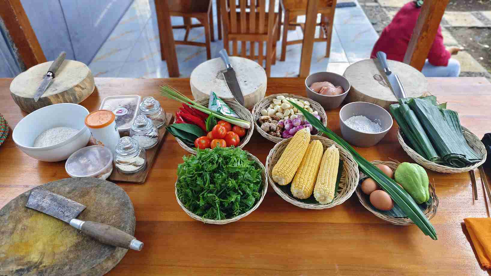 Preparing fresh ingredients during Balinese cooking class